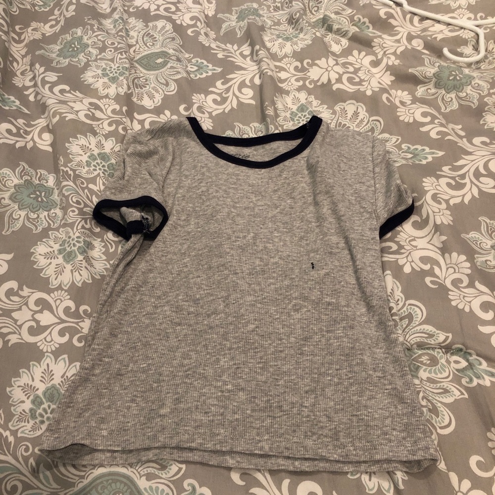 American eagle soft and sexy crop top